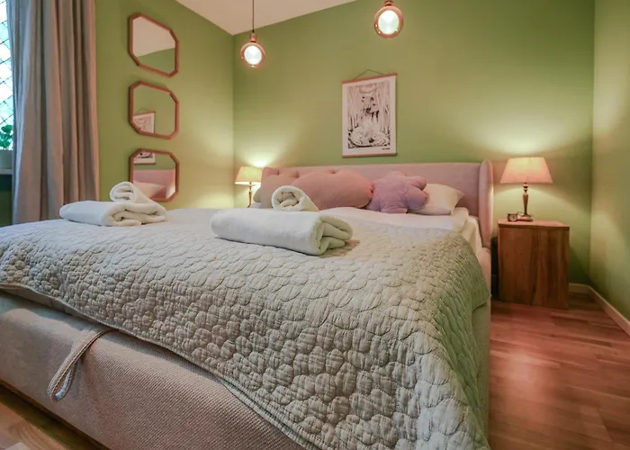 Pastel & Peace 2 Bedrooms Royal Lazienki * Warszawa