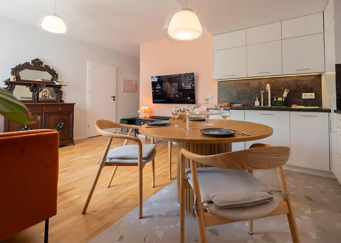 Pastel & Peace 2 Bedrooms Royal Lazienki * Warszawa