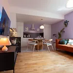 Pastel & Peace 2 Bedrooms Royal Lazienki Apartamento